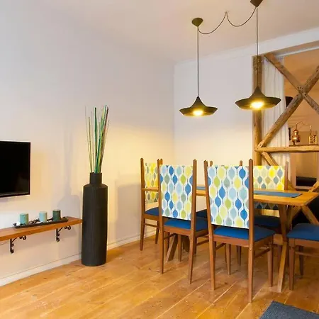 Sant'anna Apartman *